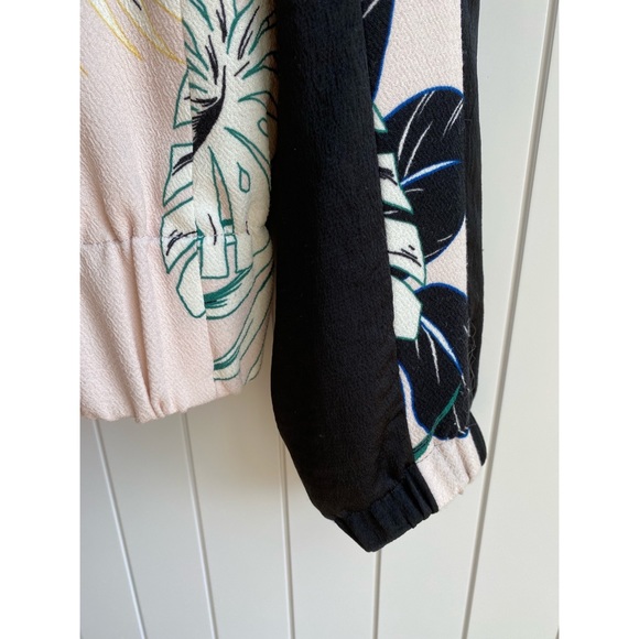 zara floral bomber Jacket - Picture 3 of 4